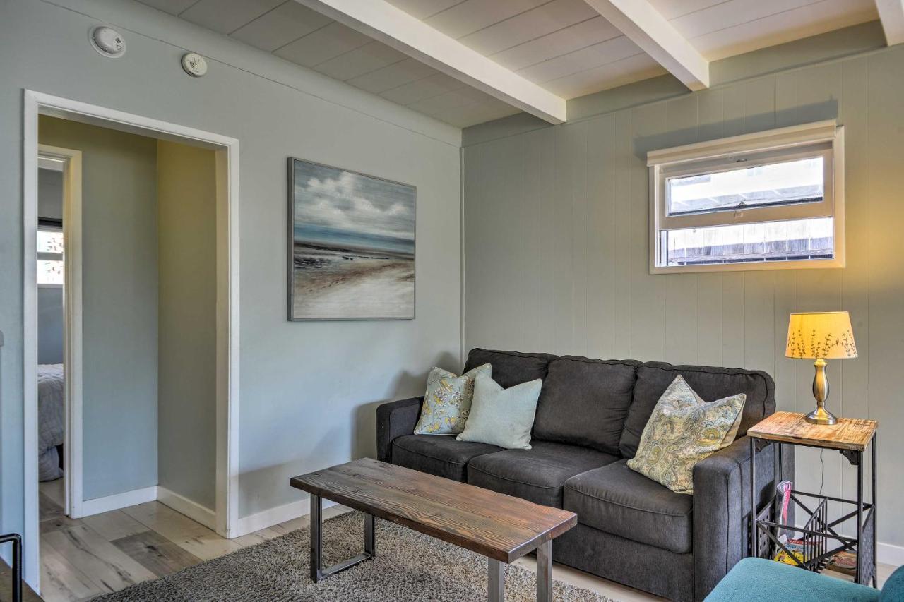 Remodeled Ventura Beach Home With Yard And Fire Pit! ภายนอก รูปภาพ