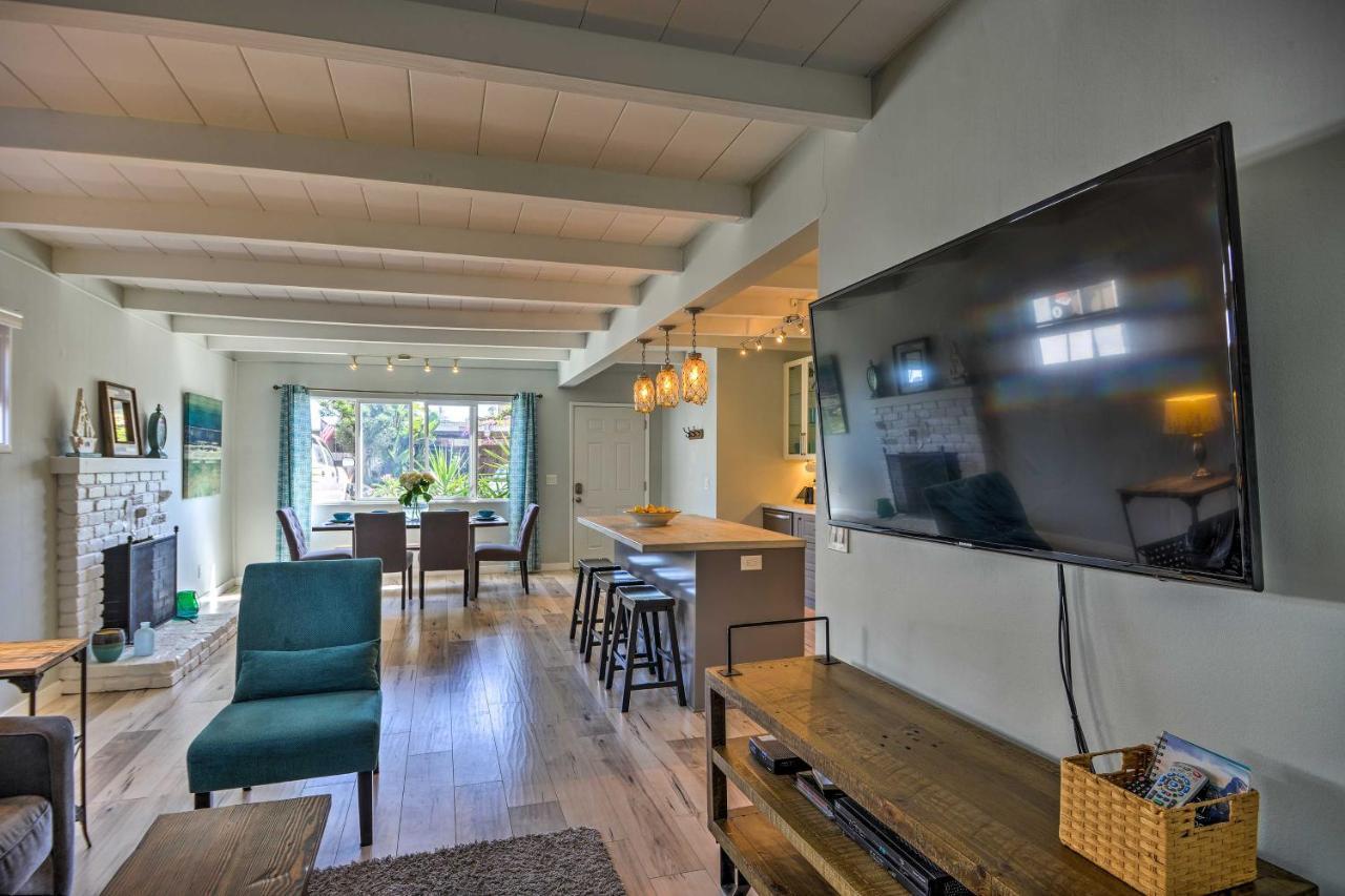 Remodeled Ventura Beach Home With Yard And Fire Pit! ภายนอก รูปภาพ